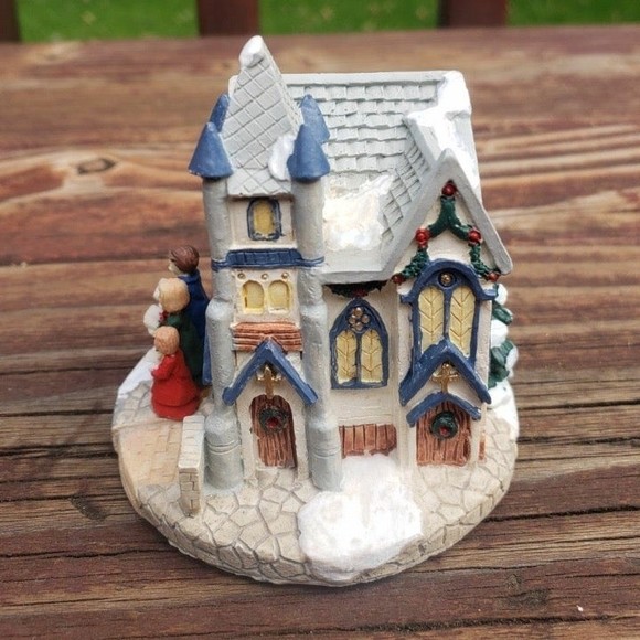 94' Crystal Falls Village "Unity Church" - Picture 4 of 12